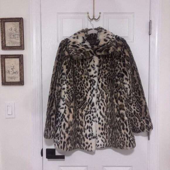 Vintage Portrait Faux Fur Cheetah Print Coat - Picture 1 of 6